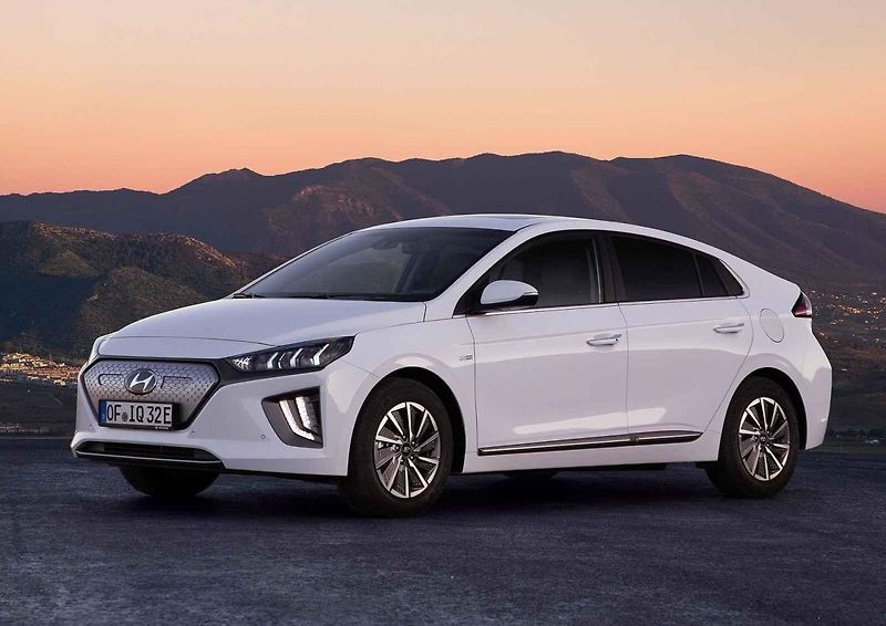 Zimní test elektromobilů Norské automobilové federace