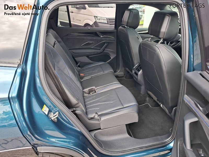 Volkswagen Tayron (2025) R-LINE,2.0 TSI,195kW,4x4,Záruk - fotka 14 z 35