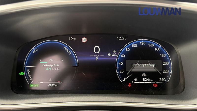 Toyota Corolla 2.0L HEV CVT GR SPORT - fotka 7 z 26