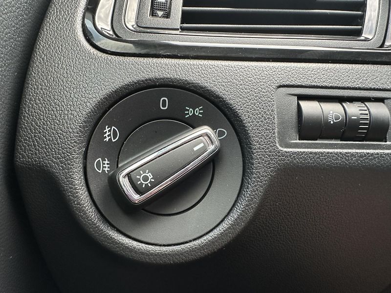 Škoda Rapid 1.2 TSI Ambition  - fotka 20 z 25