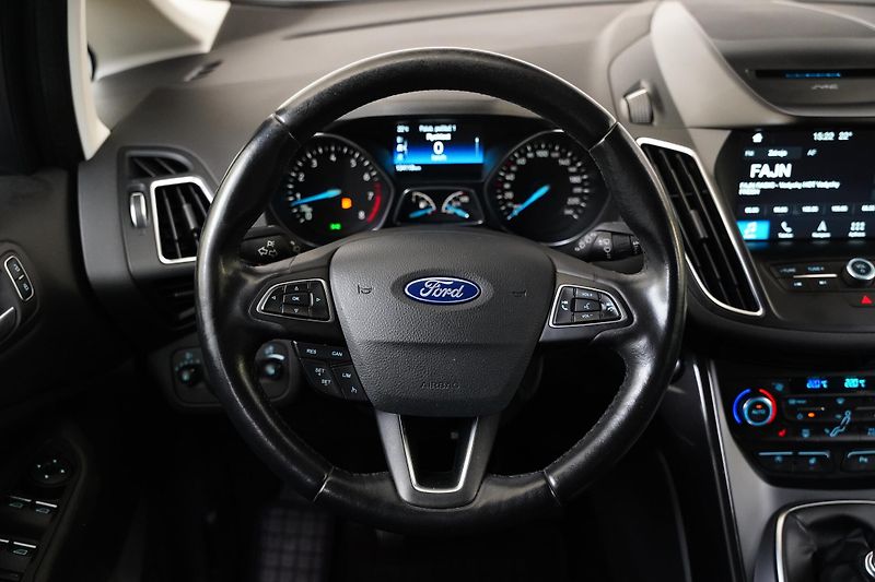 Ford Grand C-MAX - fotka 17 z 24