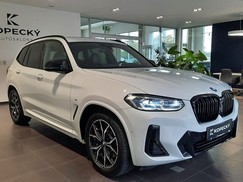 BMW X3 (2022) xDrive M40d - fotka 3 z 17