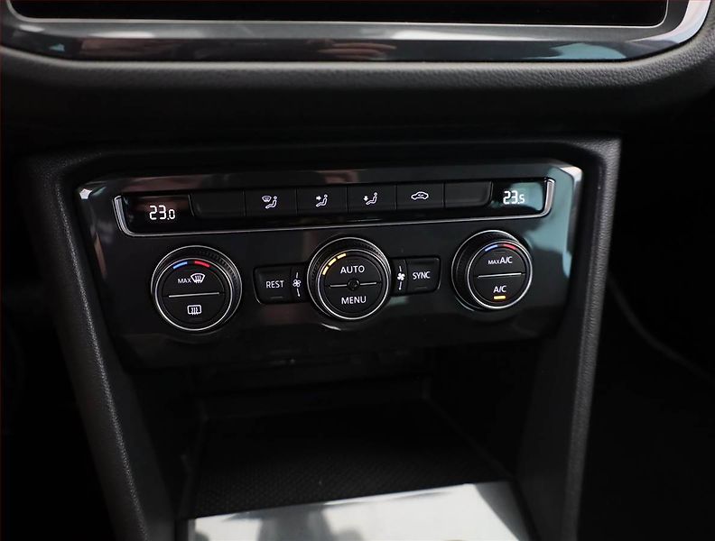 Volkswagen Tiguan (2019) Comfortline 2.0 TSI - fotka 10 z 17