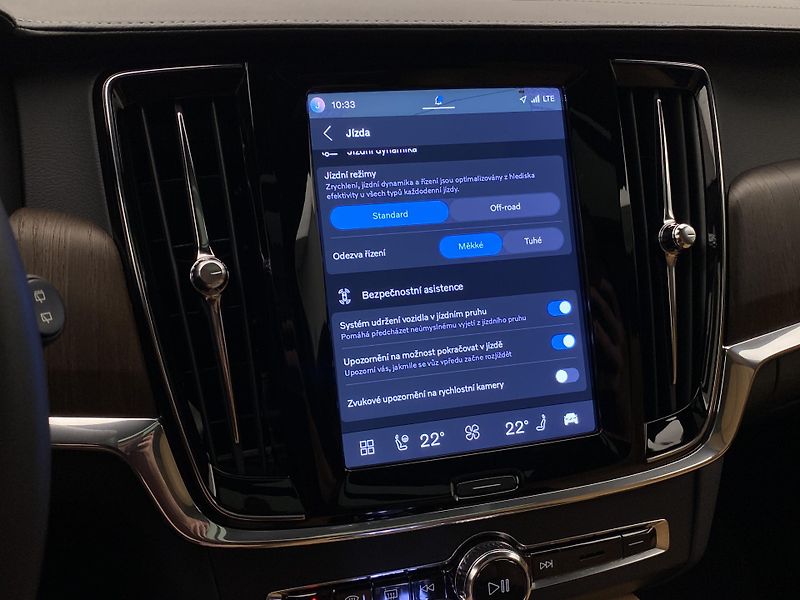 Volvo V90 CC B5 AWD ULTIMATE AUT  - fotka 51 z 66
