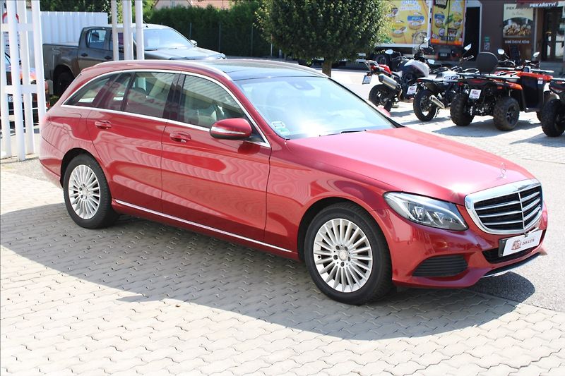 Mercedes-Benz Třídy C 2,1 CDi Exclusive, PANORAMA - fotka 2 z 10