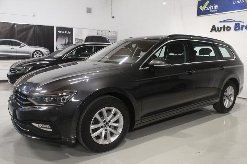 Volkswagen Passat (2020) 2.0TDI DSG Facelift Matrix  - fotka 7 z 34
