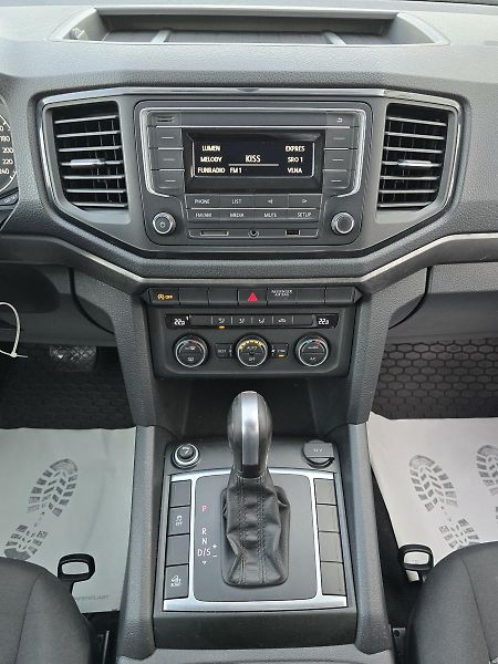 Volkswagen Amarok 150kW 4x4 DSG TAŽNÉ DPH - fotka 12 z 24