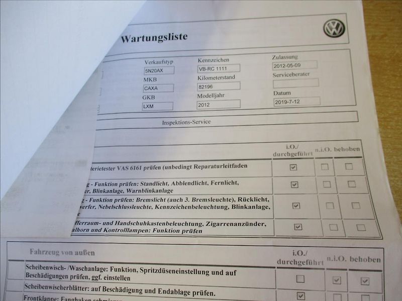 Volkswagen Tiguan 1,4 TSi, aut klima,serv.kn. - fotka 29 z 31