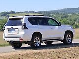 Toyota Land Cruiser 2,8 D-4D 150kW Executive CZ DP - náhled 7