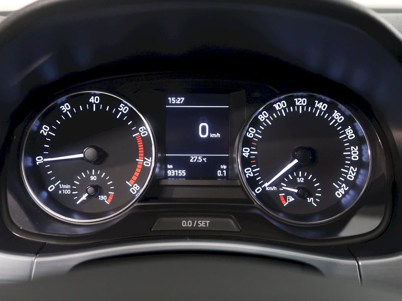 Škoda Fabia (2018) AMBITION PLUS 1.0TSI 81KW - fotka 17 z 31
