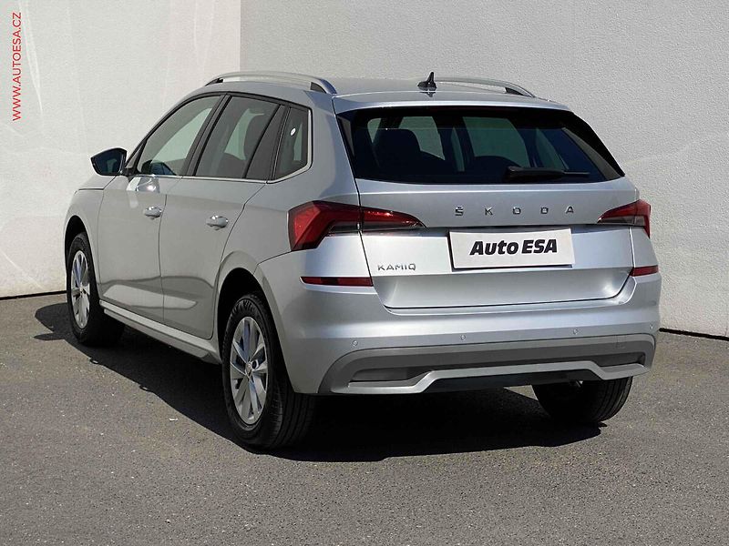Škoda Kamiq (2023) 1.0 TSi, 1.maj,ČR, Style - fotka 6 z 20