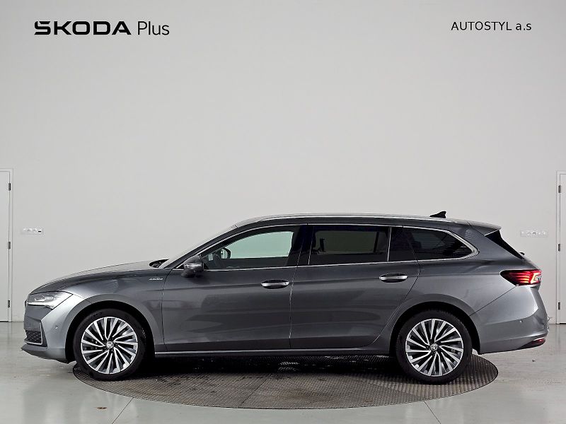 Škoda Superb (2024) COMBI 2.0TDI 142kW DSG 4x4 LAU - fotka 3 z 27