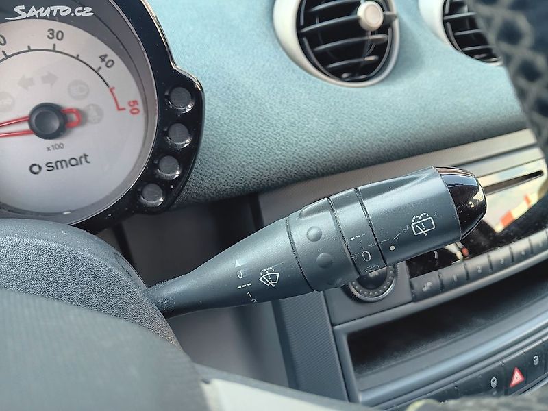 Smart Forfour 1.5CDI 70kW Diesel - fotka 14 z 23