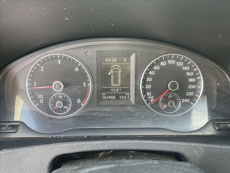 Volkswagen Transporter 2,0 TDi 132kw DSG LONG 5míst T - fotka 14 z 29
