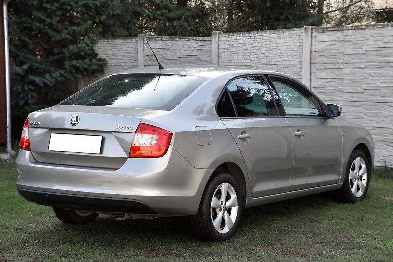 Škoda Rapid 1.2 TSi 6st,KLIMA,ČR,52 064KM - fotka 4 z 44