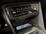 Volkswagen Tiguan 2,0 TDi  DSG R-Line IQ Light K - náhled 38