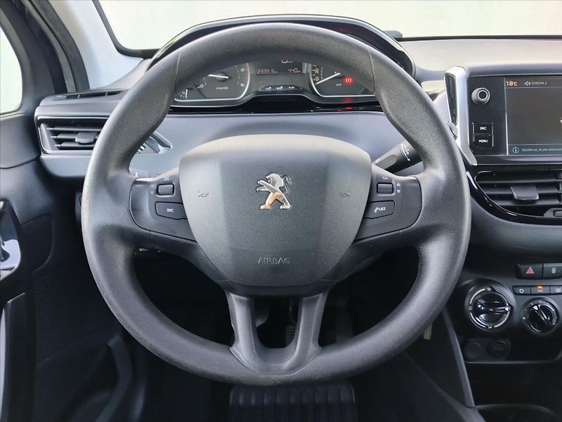 Peugeot 208 1,6   1.6 HDI  55kW Klimatizac - fotka 5 z 29