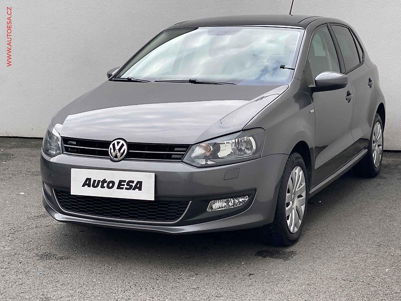 Volkswagen Polo (2013) 1.2, Life, šíbr, p.čidla - fotka 3 z 17
