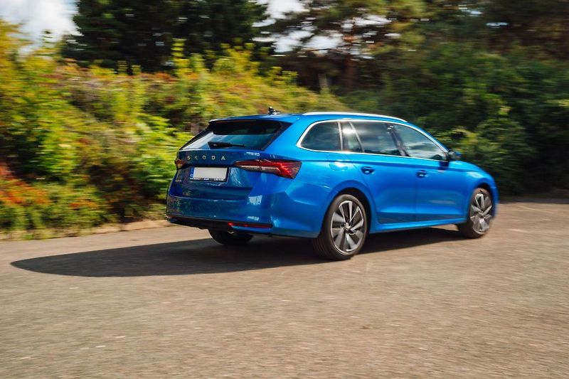 Škoda Octavia (2025) 1.5 TSI, TOP SELECTION - fotka 19 z 19