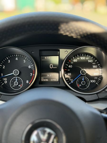 Volkswagen Golf (2012) 2.0 TSi, 4x4, R - fotka 17 z 17