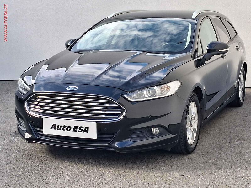 Ford Mondeo (2015) 2.0 TDCi, AC, navi, park - fotka 3 z 16