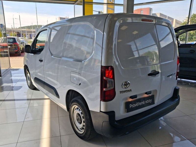 Toyota ProAce 1.5D 75kW 2024 - fotka 4 z 12