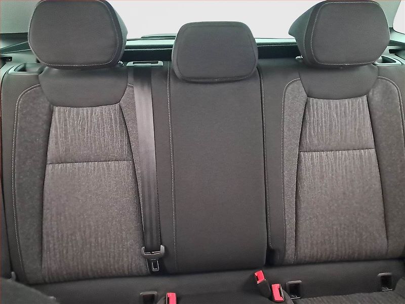 Škoda Karoq (2017) Style 2.0 TDI, 4X4, Automat - fotka 10 z 20