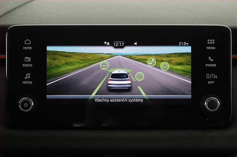 Škoda Kamiq (2024) 1.0 TSI, DRIVE, Full LED - fotka 13 z 19