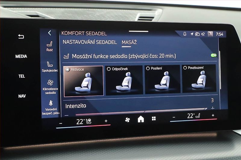 BMW X1 (2024) xDrive30e - fotka 9 z 20
