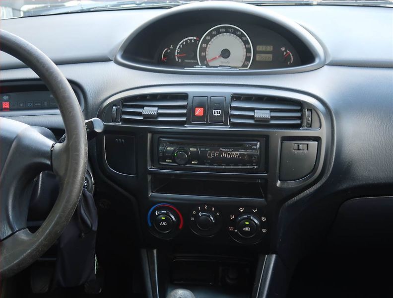 Hyundai Matrix (2009) 1.6, po STK, dobrý stav - fotka 12 z 16