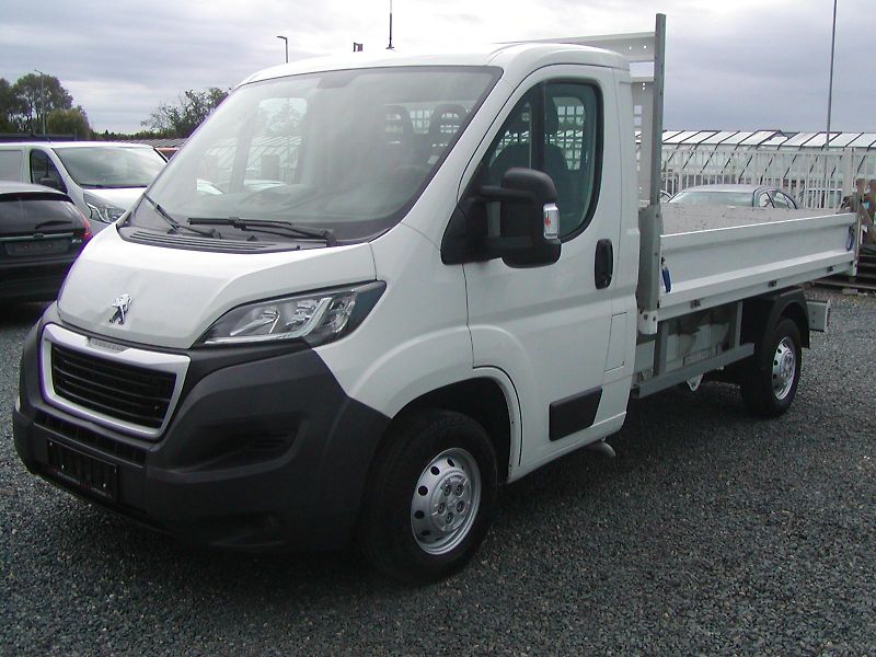 Peugeot Boxer (2015) 2.2 HDi,SKLOPKA, VÝB.STAV!! - fotka 1 z 74