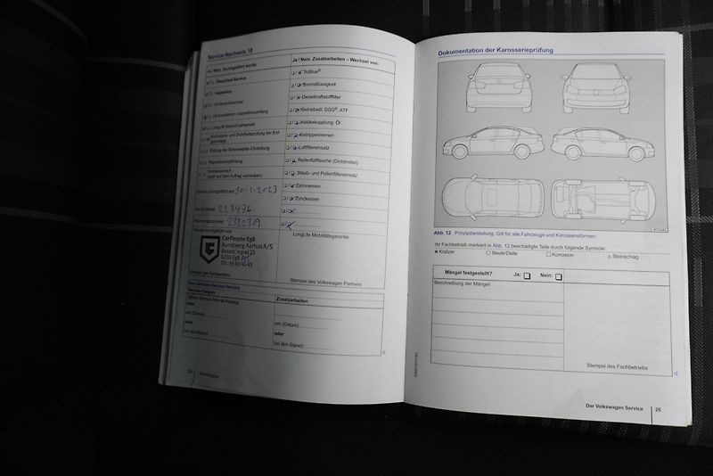 Volkswagen Golf 1.6 TDi - fotka 28 z 29