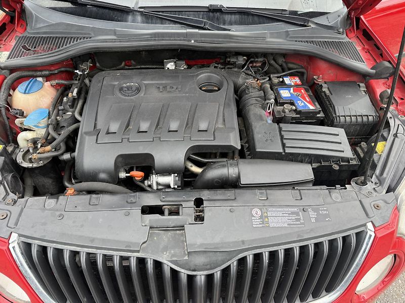 Škoda Yeti 2,0TDI 4x4 TAŽNÉ Odpočet DPH - fotka 19 z 19