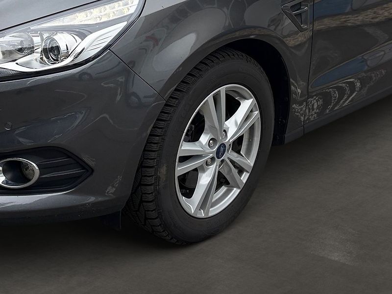 Ford S-MAX Titanium 7-míst záruka od - fotka 6 z 20