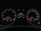Volkswagen Touran 1.6TDI AUT SERVISKA 7MÍST LED  - náhled 40