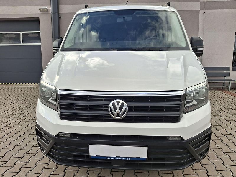 Volkswagen Crafter (2019) 2.0 TDI, 7 míst, ZÁRUKA - fotka 3 z 29
