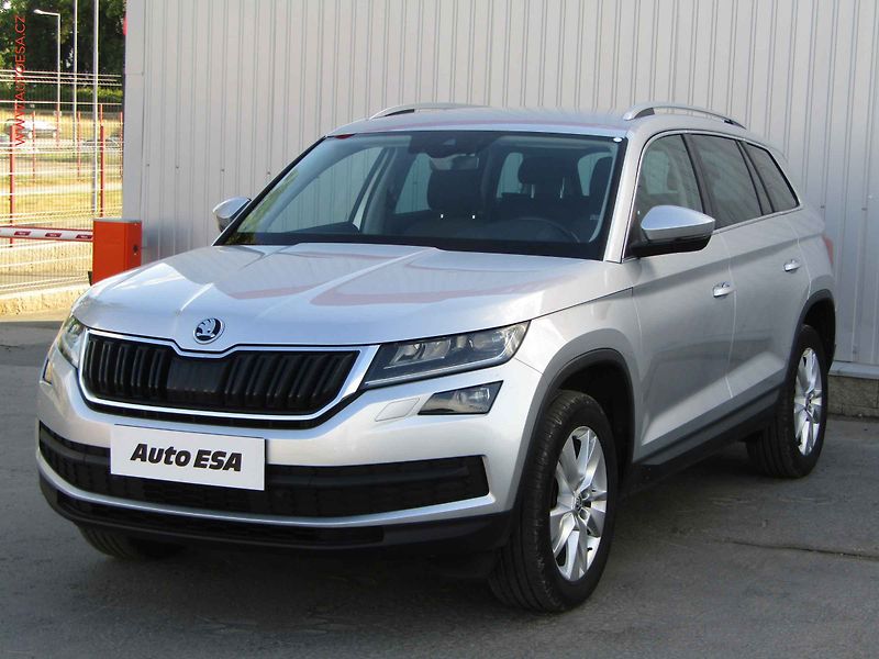 Škoda Kodiaq (2018) 2.0 TSi 4x4, Style, DSG - fotka 3 z 20