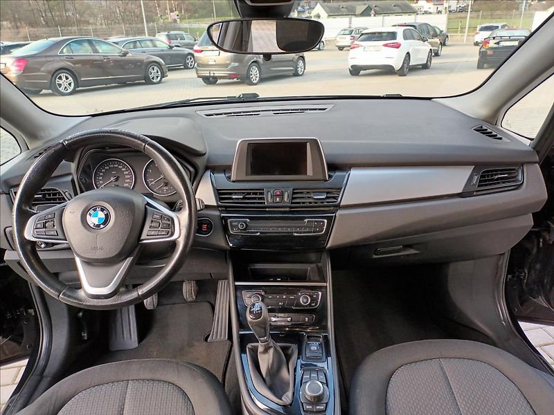 BMW Řada 2 1,5 216d,85KW,ActiveTourer,Man - fotka 15 z 44