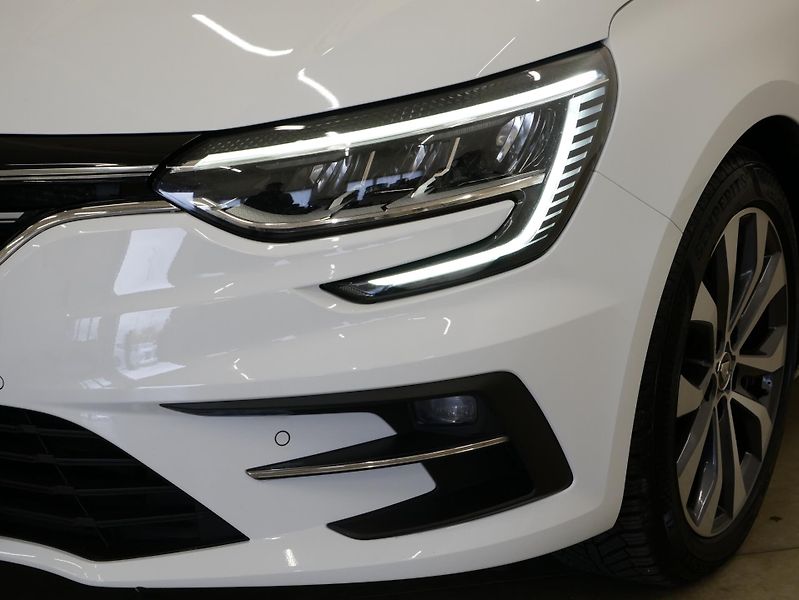 Renault Mégane - fotka 9 z 28