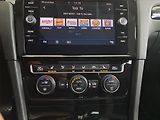 Volkswagen Golf (2018) Highline 1.5 TSI, Automat - náhled 20