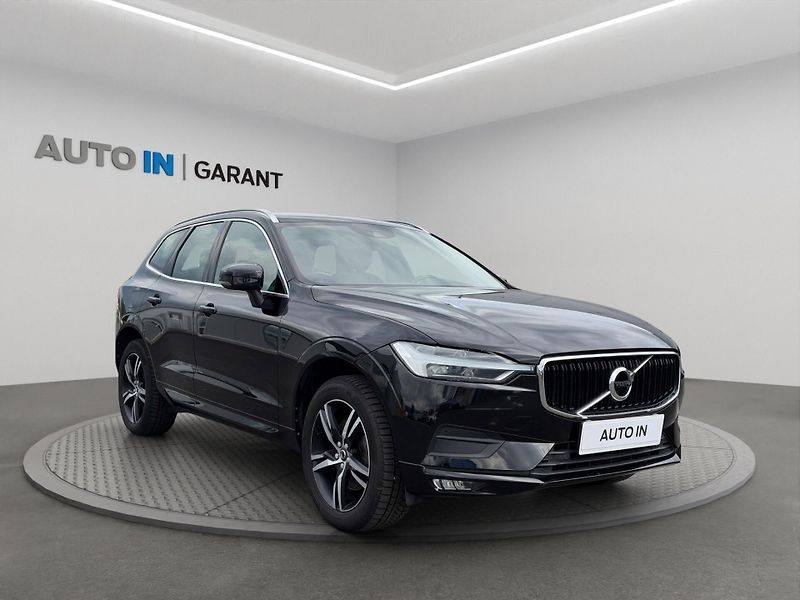 Volvo XC60 (2020) Momentum Pro B4 4x4 1.majitel - fotka 8 z 30