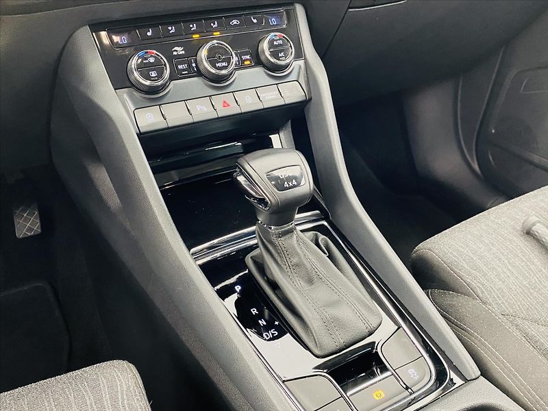 Škoda Kodiaq 2,0 TDI DSG 140kW 4x4 Style - fotka 22 z 27