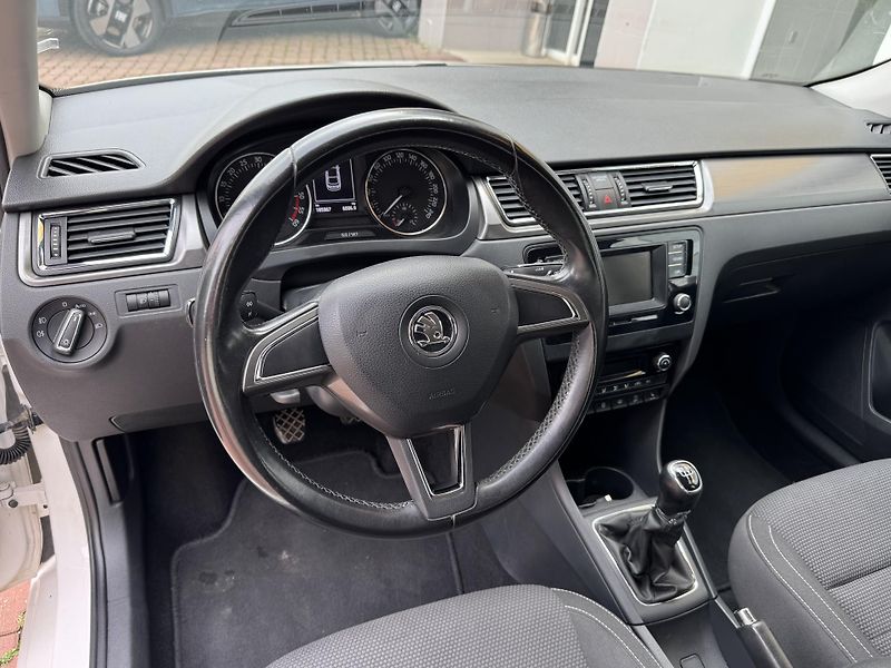 Škoda Rapid (2016) 1.6 TDI 85kW Ambition - fotka 11 z 27