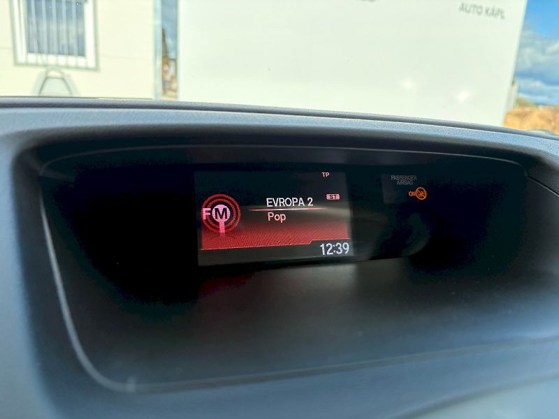 Honda CR-V (2018) DTEC 118 kW Elegance Plus 4WD - fotka 12 z 27