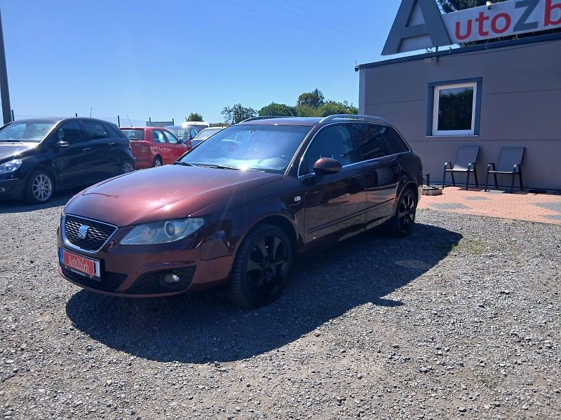 Seat Exeo ST, 2.0 TSI, 200 PS, 6 kvalt. - fotka 2 z 43