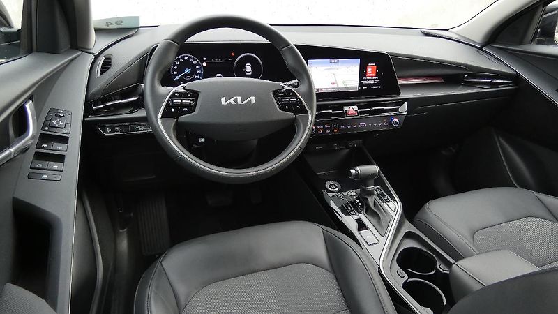 Kia Niro 1.6 GDI HEV DCT Comfort - fotka 5 z 21