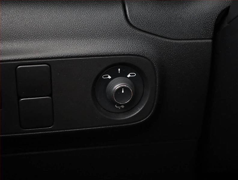 Citroën C3 (2021) 1.2 PureTech, Serv.kniha, Navi - fotka 15 z 18