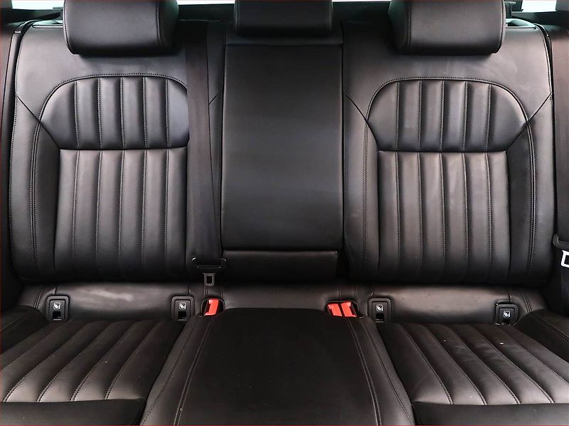 Škoda Superb (2019) 2.0 TDI, Automat, Kůže, Navi - fotka 10 z 19
