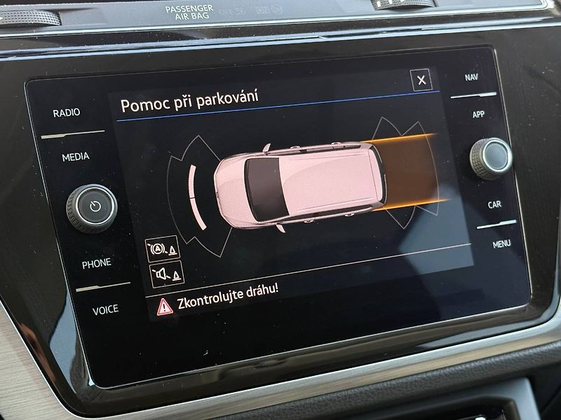 Volkswagen Touran (2021) 1.5 TSI 110 kW Comfortline 7DS - fotka 13 z 22
