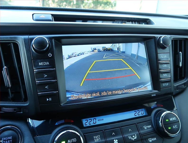Toyota RAV4 (2018) Selection 2.0 D-4D, Serv.kniha - fotka 20 z 23